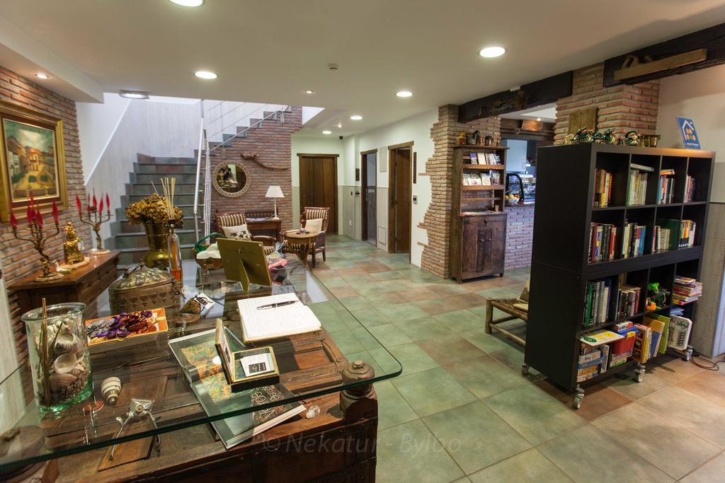 Gorosarri Apartment Escoriaza ภายนอก รูปภาพ