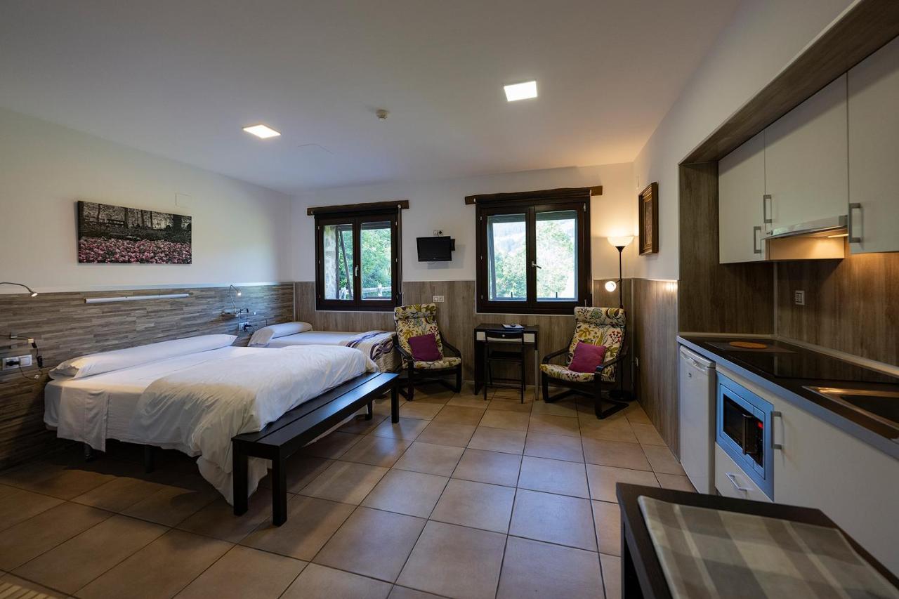 Gorosarri Apartment Escoriaza ภายนอก รูปภาพ